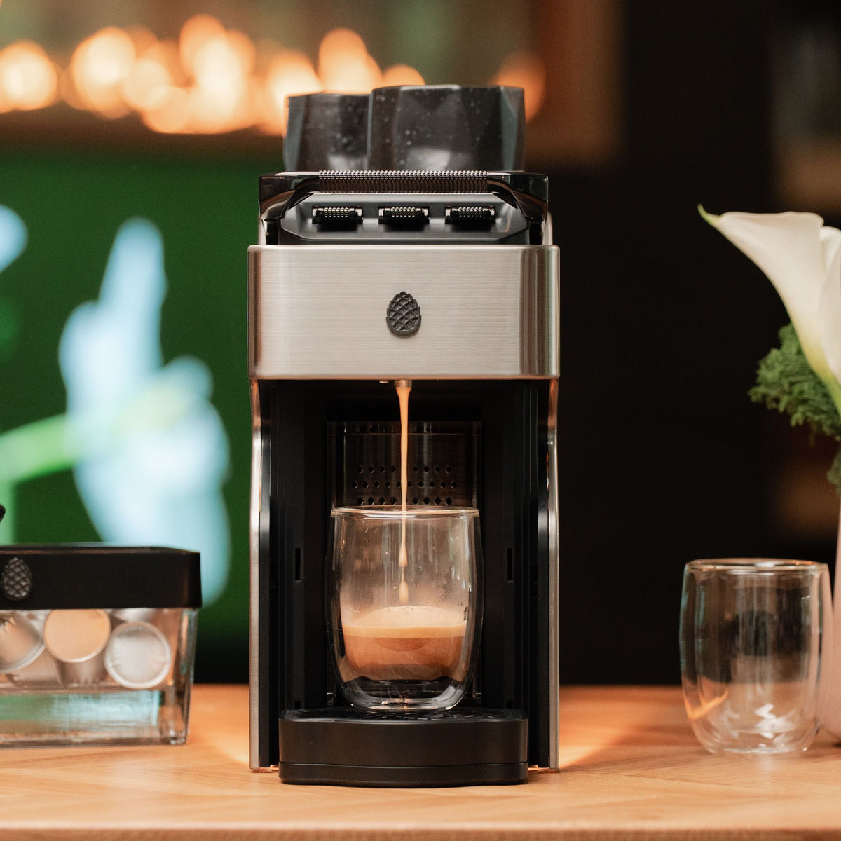 Line1 Espresso and Coffee Machine: Brushed Silver & Grain